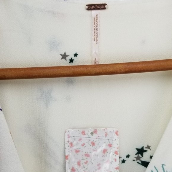 Free People Blossoms Stars Tunic Top - Picture 8 of 8